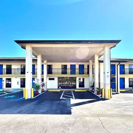 High Springs Inn Soon To Be Clarion Pointe Alachua Eksteriør bilde