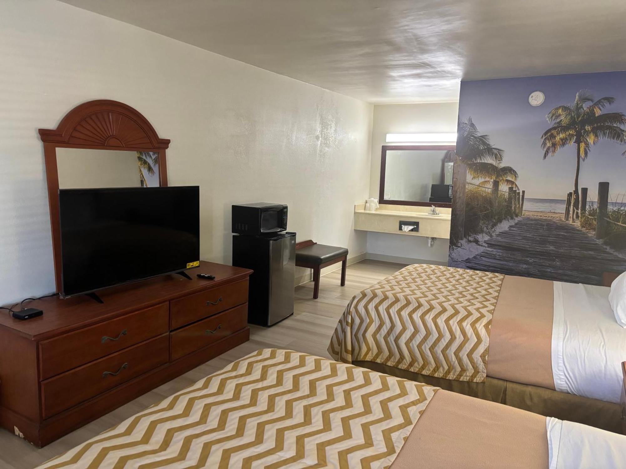 High Springs Inn Soon To Be Clarion Pointe Alachua Eksteriør bilde