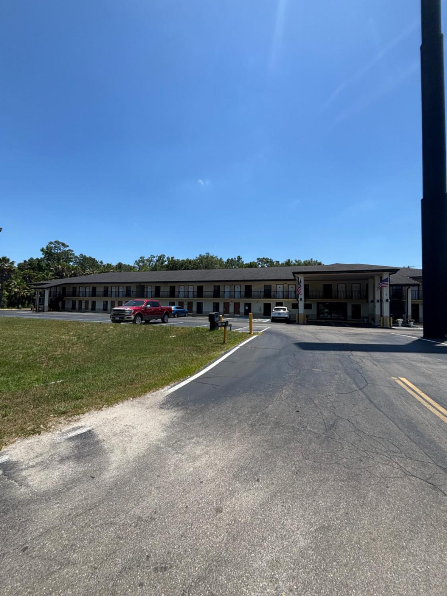 High Springs Inn Soon To Be Clarion Pointe Alachua Eksteriør bilde
